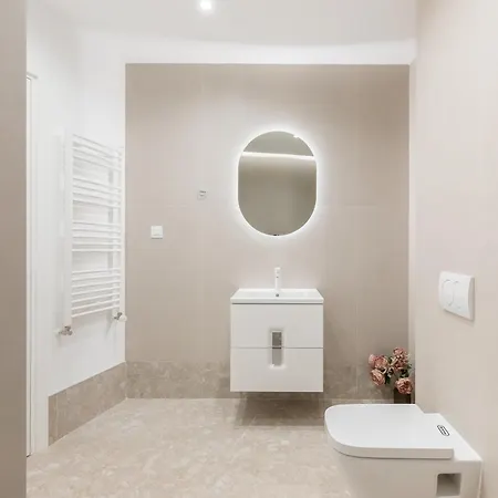 Roots One - Lakeview Escape With Balcony & Parking Bucharest Exterior photo