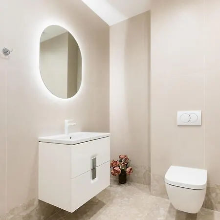 Roots One - Lakeview Escape With Balcony & Parking Bucharest Exterior photo