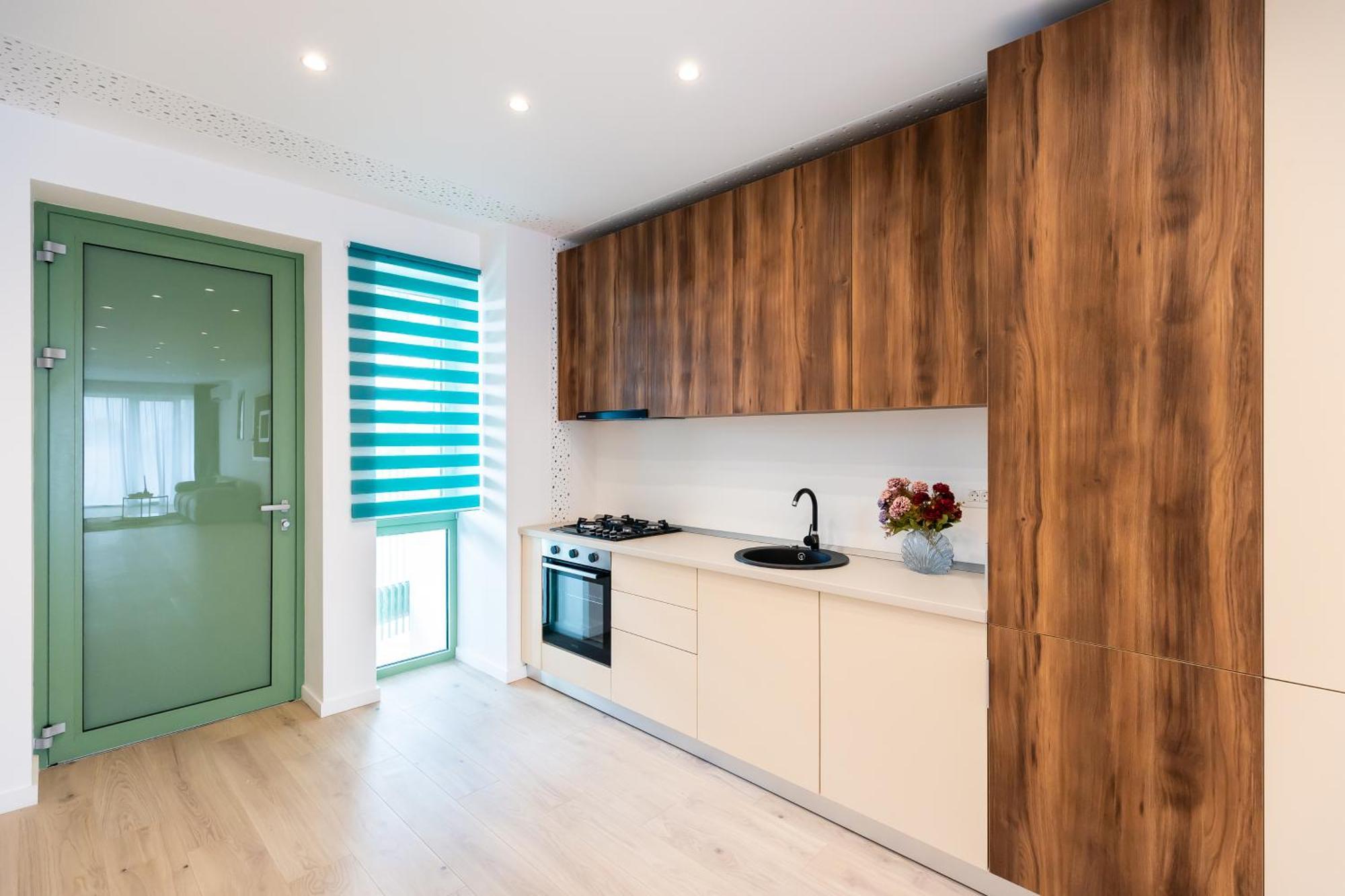 Roots One - Lakeview Escape With Balcony & Parking Apartment Bukarest